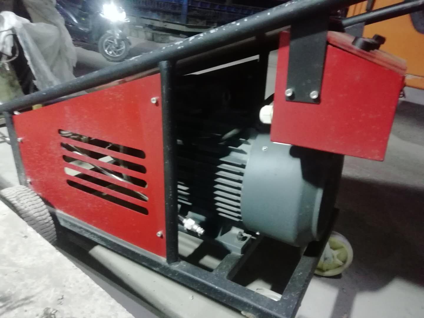 高壓清洗機,進口高壓清洗機,高壓清洗機價格,超高壓清洗機