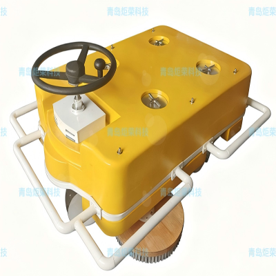 三刷盤液壓清洗車更高效的船體清理設備
